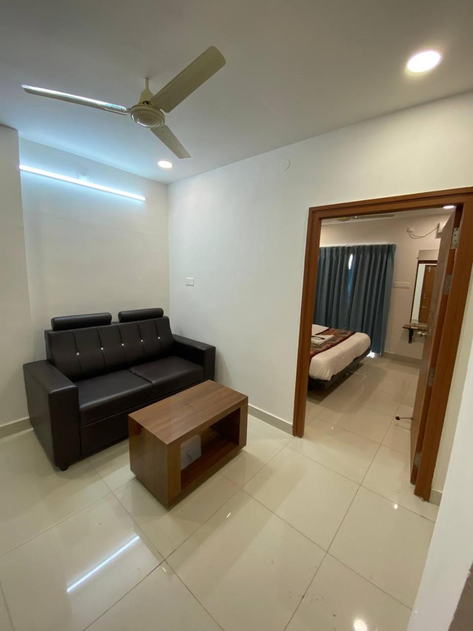 Hk Guest Rooms Guntur Luaran gambar